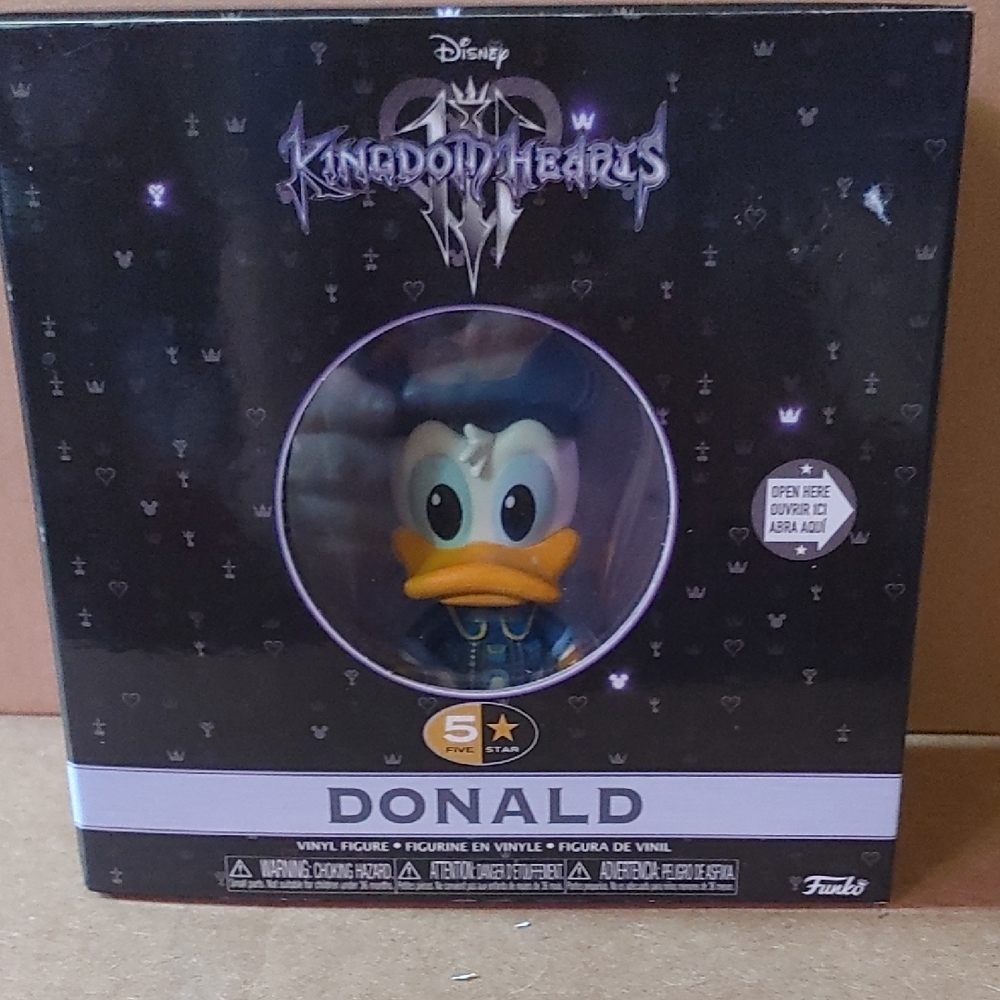 Funko Kingdom Hearts Donald Duck Vinyl Figure - Blue and Yellow